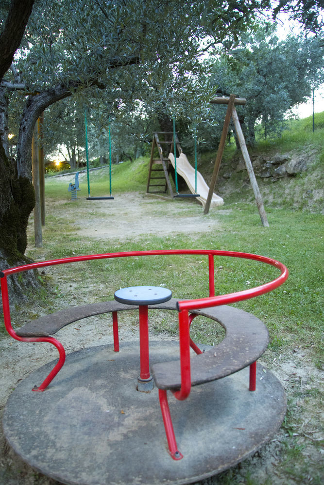 Agriturismo Le Colombe Асизи Екстериор снимка